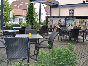 © Kinopassage | Biergarten in der Kinopassage
